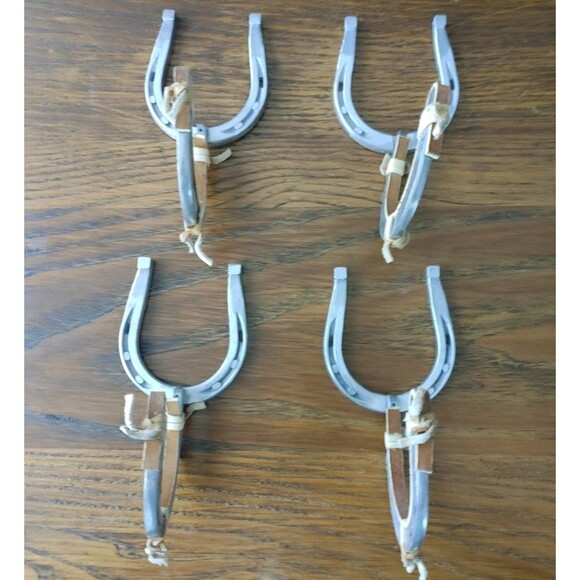 Wall Hooks Made From Horse Shoes Perfect American Pioneer Cabin Old Days Decor - Picture 1 of 5